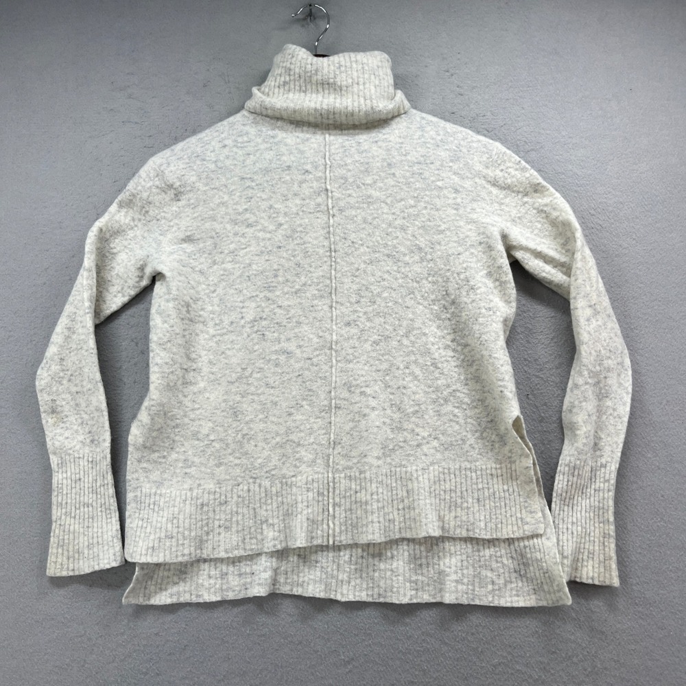 Athleta Turtleneck Sweater Womens XS Light Gray Merino Wool High Low Cozy Tunic